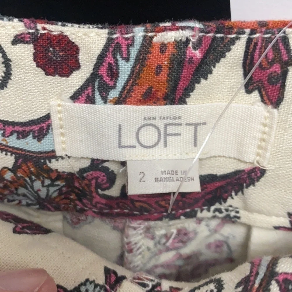 𝅺loft paisley shorts NWT 4” inseam size 2
